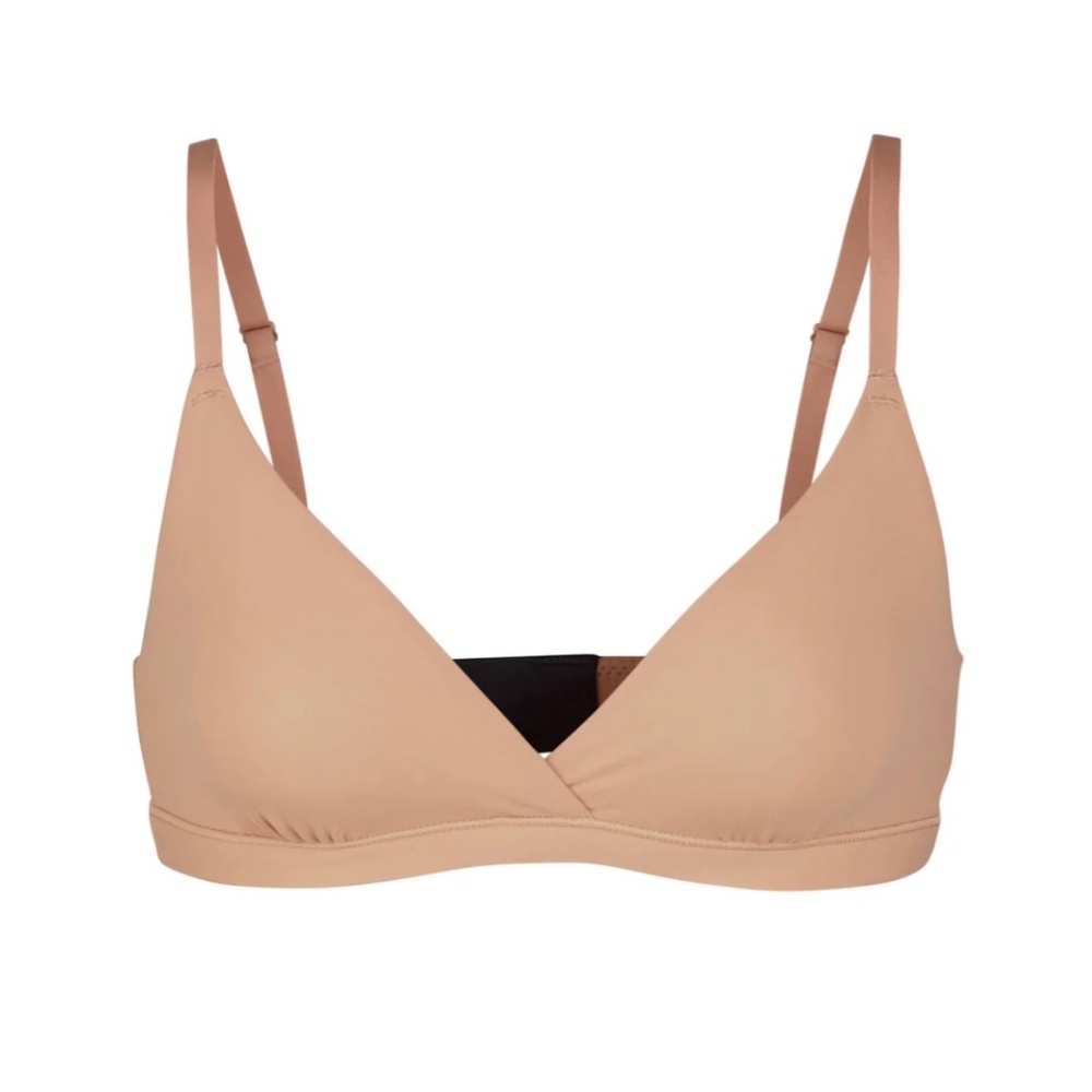 SKIMS FITS EVERYBODY CROSSOVER BRALETTE